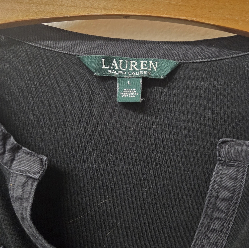 Elbow Length Top - Picture 6 of 6